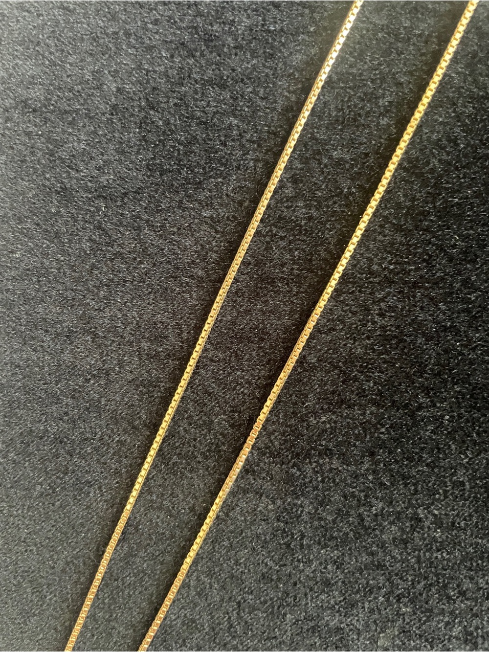 14K solid Box Chain Necklace 18” not hollow solid! - Picture 4 of 5